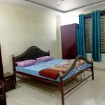 Healthy Vegetarian sattvic meal and Comfortable twin-shared accommodation for YogaRetreat participant at Jeevatman Yogshala Rishikesh